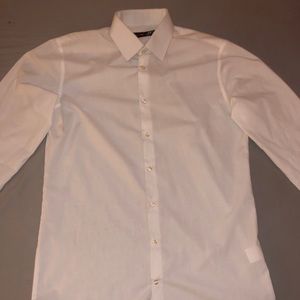 Medium size dress shirt in great condition